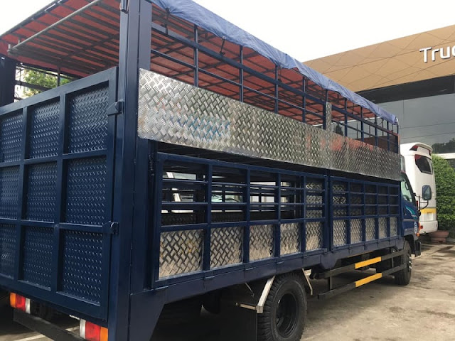 Thùng chở lợn gắn bửng nâng ha