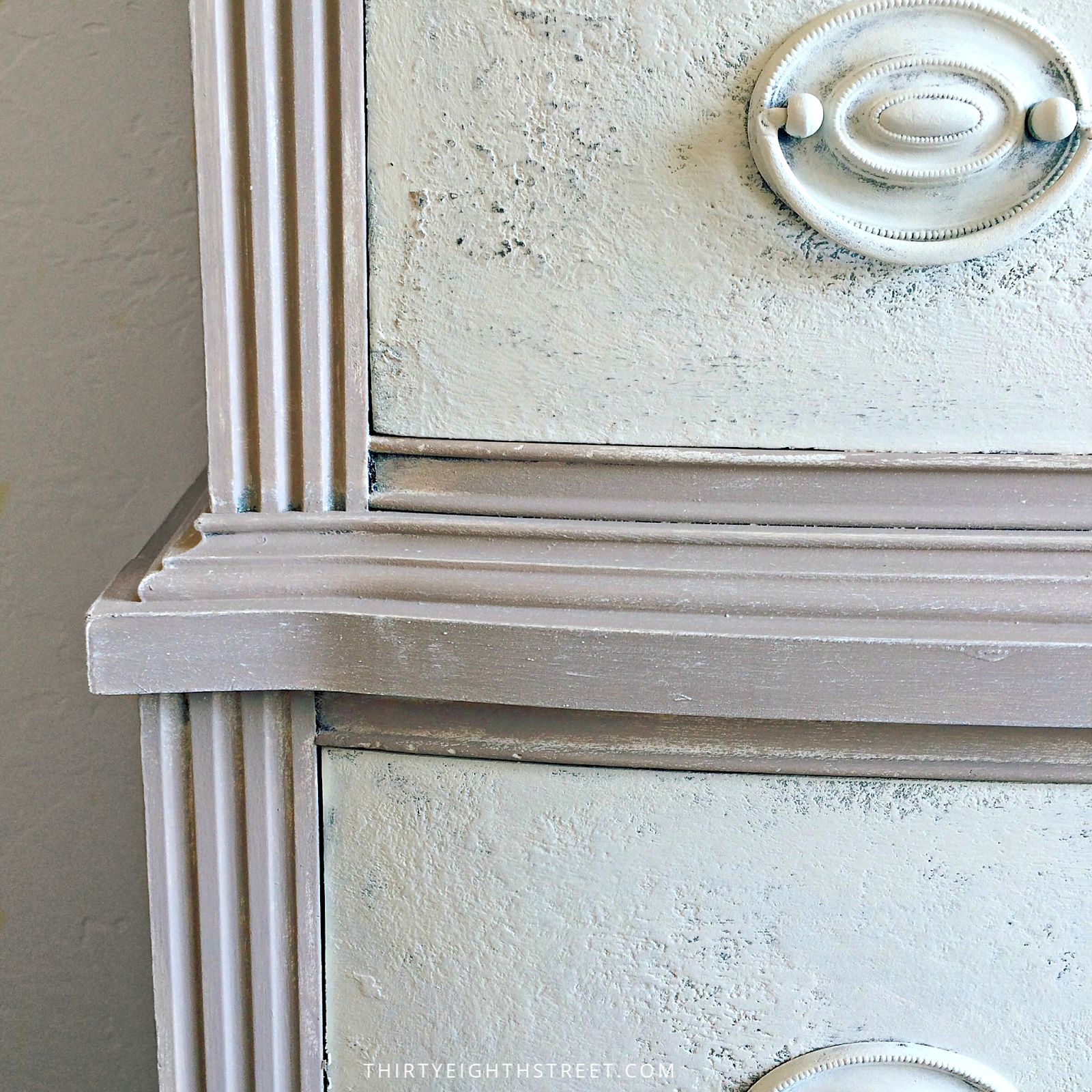 How to Paint Over Chalk Paint  No Sanding – Beautiful Results