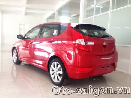 2014 Hyundai Accent Reviews Insights and Specs  CARFAX