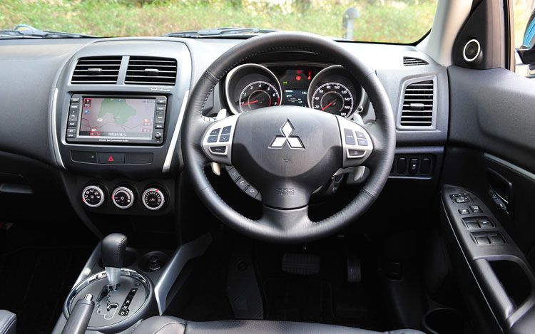 2011 Mitsubishi RVR | Owner Manual PDF