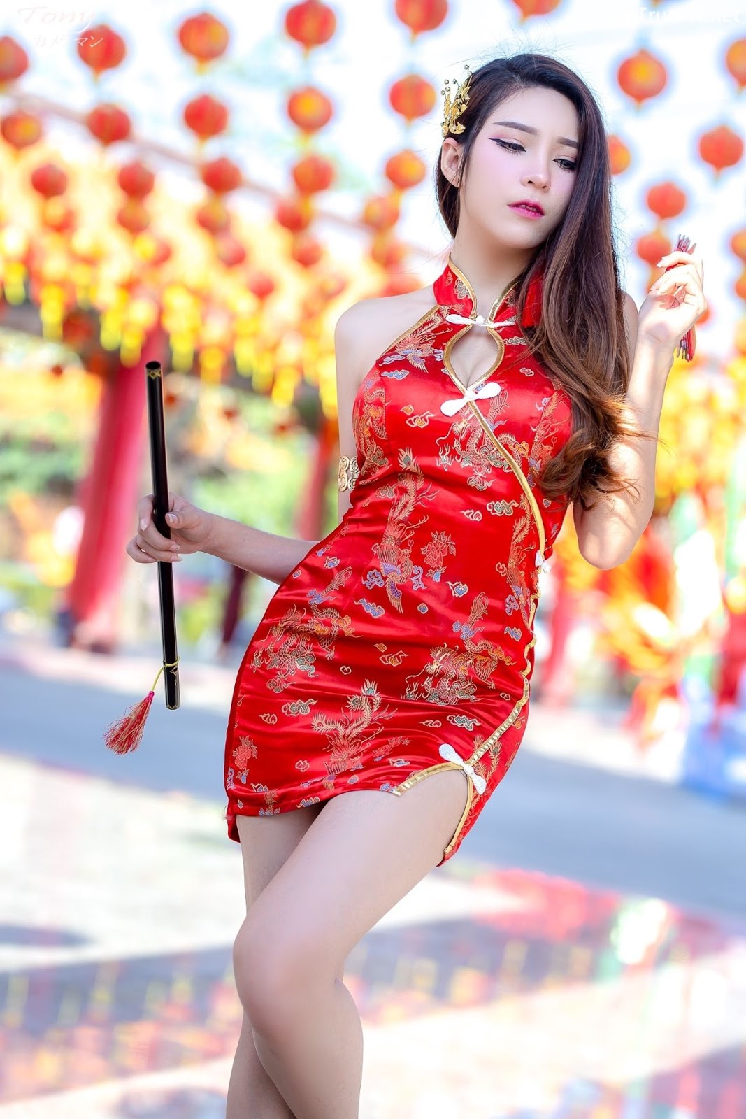 Image-Thailand-Hot-Model-Janet-Kanokwan-Saesim-Sexy-Chinese-Girl-Red-Dress-Traditional-TruePic.net- Picture-13