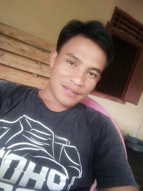 Sadis Gara-gara Gengsi Jadi Penganguran, Suami Bacok Istri Sendiri Sadis Gara-gara Gengsi Jadi Penganguran, Suami Bacok Istri Sendiri