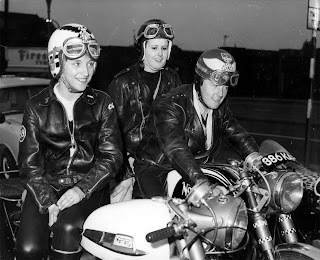Speedboys: Ton up boys and cafe racers /2