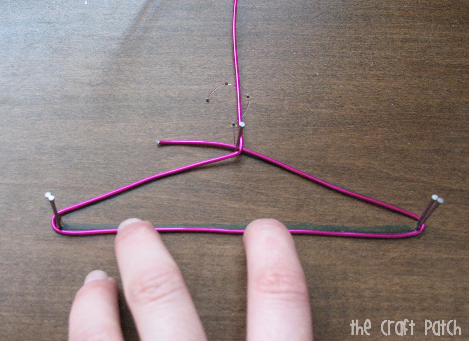 clothes hanger wire thickness
