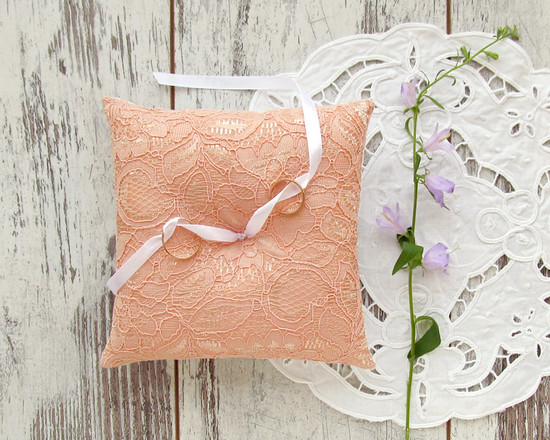 Lace coral pillow, свадебная кружевная подушка