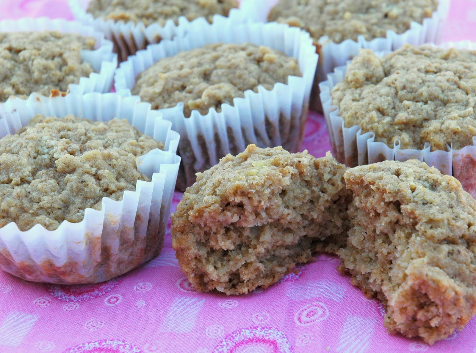 Spice Girl: Applesauce Muffins