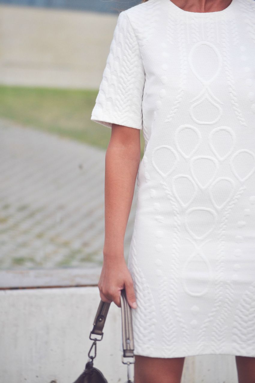 QUE | LITTLE WHITE DRESS | Blog de moda y belleza | Fashion and Beauty Blog | El blog de Fochs