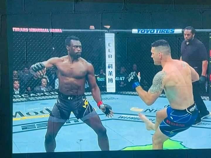 [IMPRESIONANTE] : RUPTURA DE TIBIA UFC- DERROTA POR 