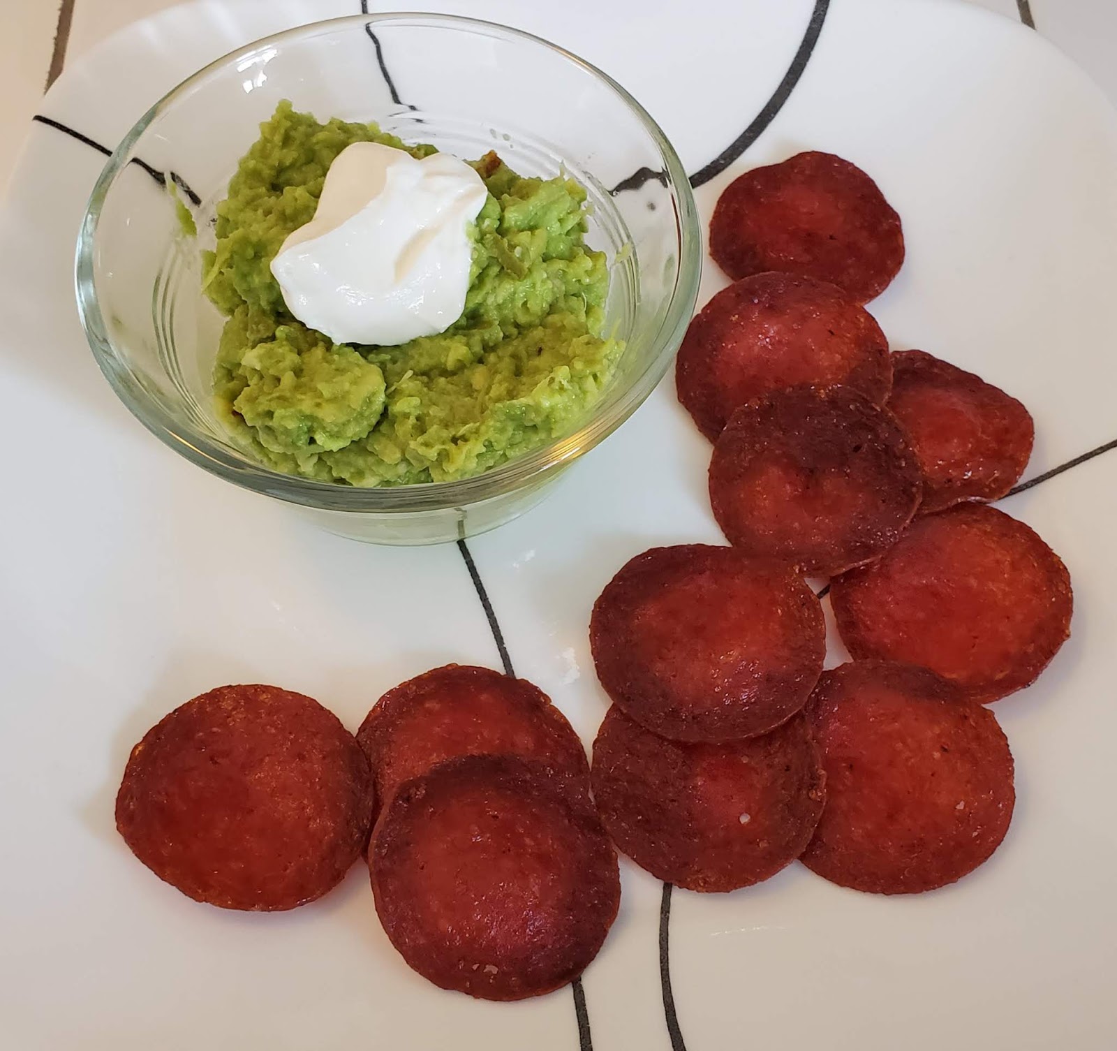 Carrie's Kitchen Creations KETO Friendly Pepperoni Crisps "Crackers