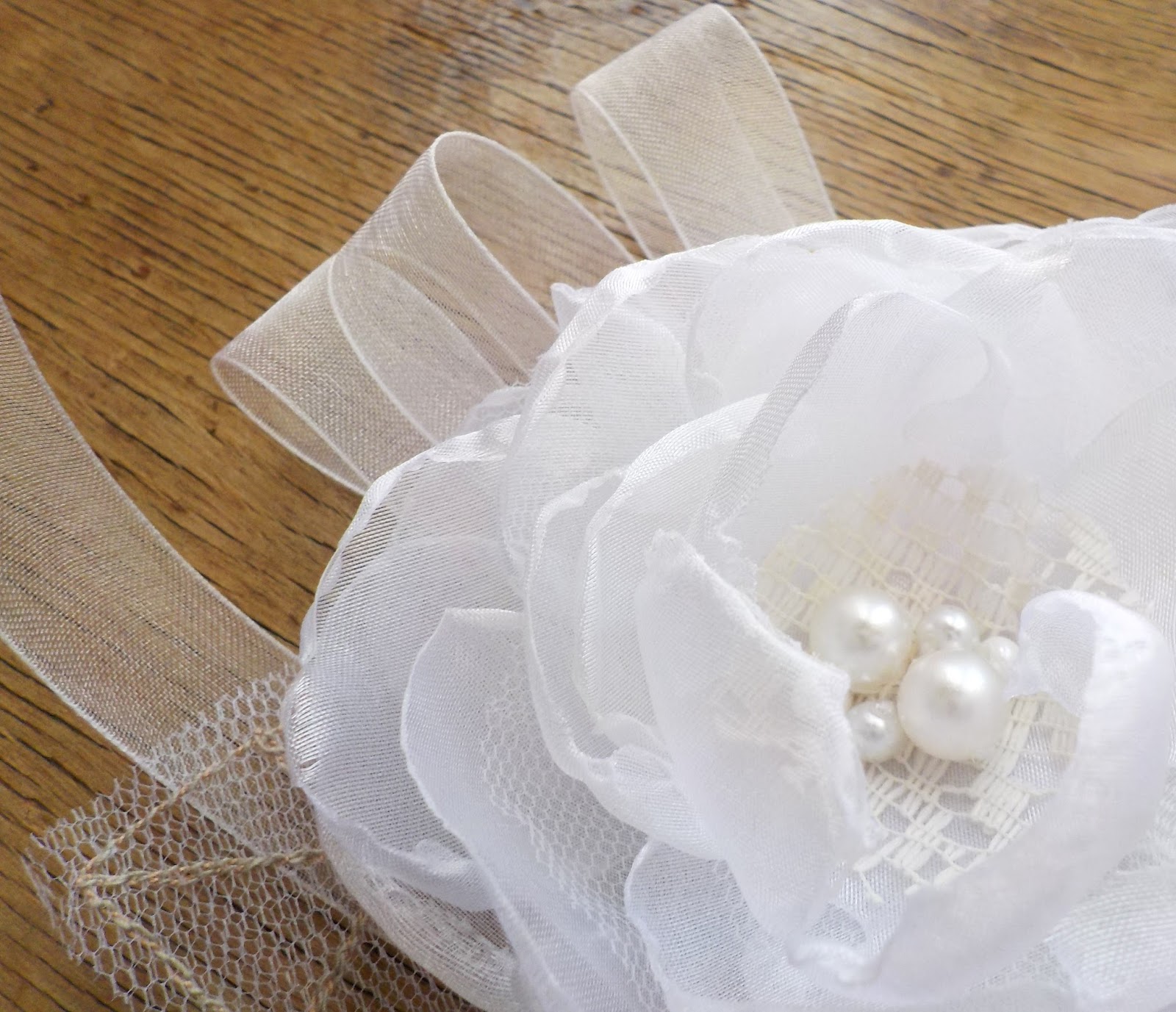 OnePerfectDay Bridal White Flower Corsages