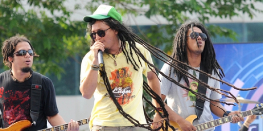 Chord Lagu Steven Coconut