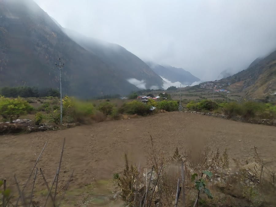 По долине Цум и вокруг Манаслу не галопом, ноябрь 2019.