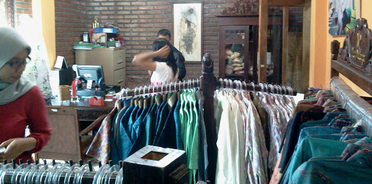 Daftar Alamat Dan Nomor Telepon Butik Di Malang Daftar Alamat Dan Nomor Telepon Butik Di Malang