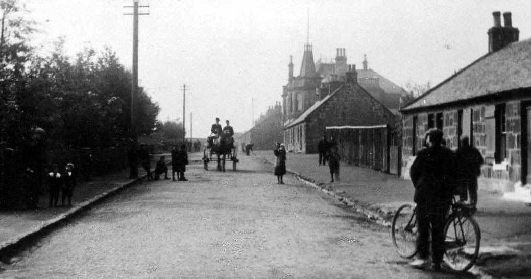 Tour Scotland Old Photograph West End Fauldhouse Scotland