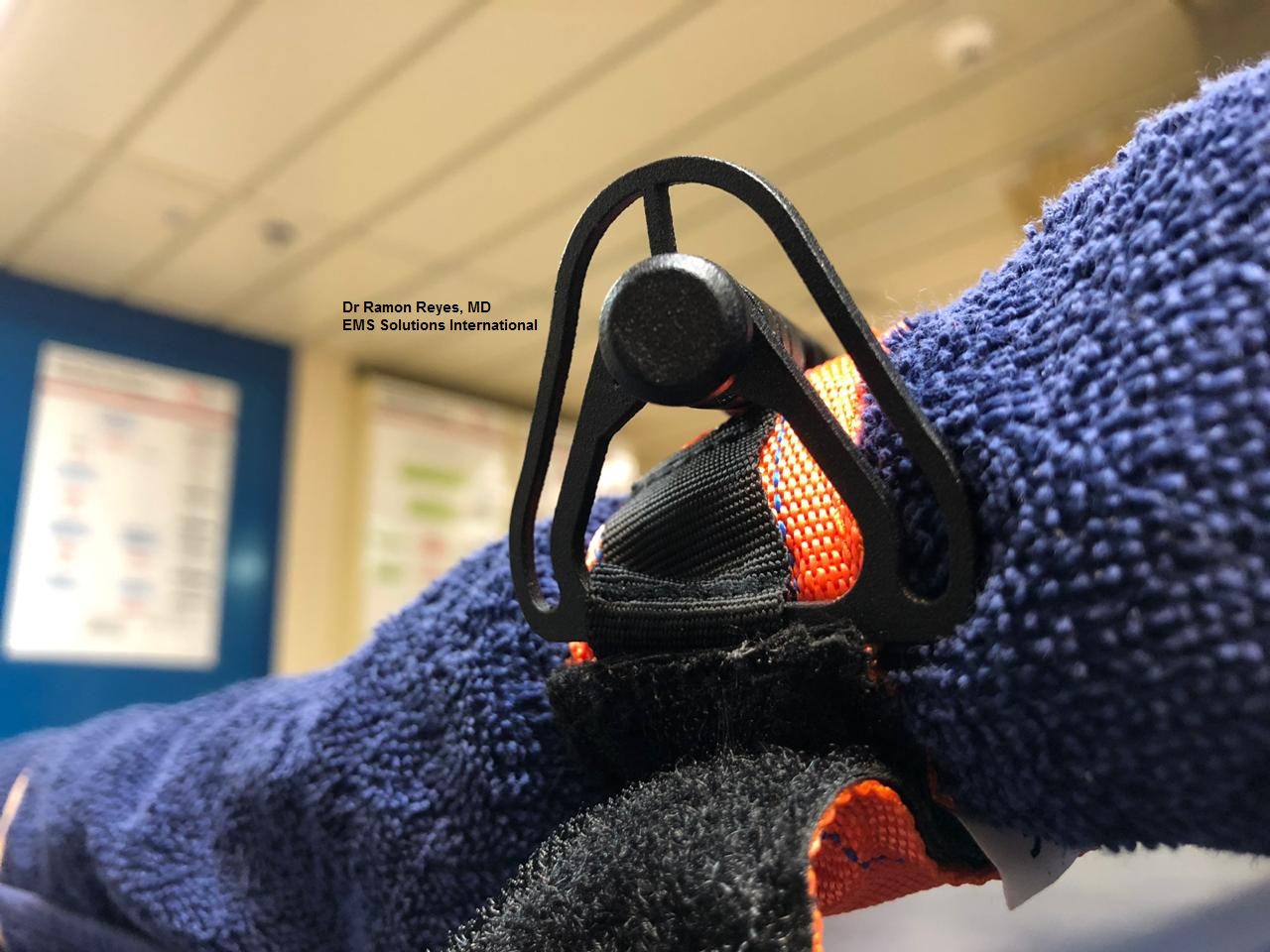 EMS SOLUTIONS INTERNATIONAL by DrRamonReyesMD marca registrada El uso