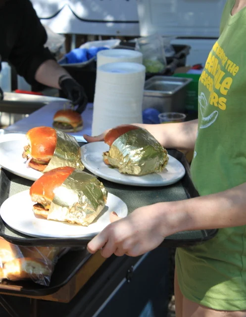 Who has the best burger in NM?