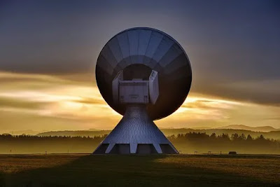 How Does Satellite Telivision Works? How Does Satellite Telivision Works?