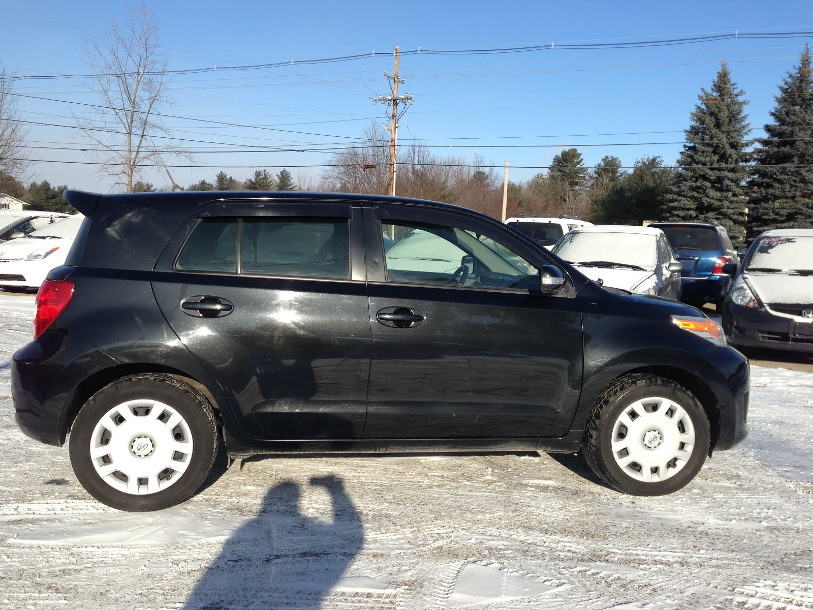 Earthy Cars Blog: EARTHY CAR OF THE WEEK: Black 2008 Scion xD Hatchback