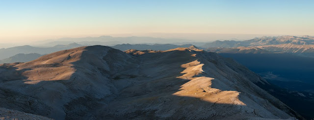 La valle di Femmina Morta vista dal Monte Amaro