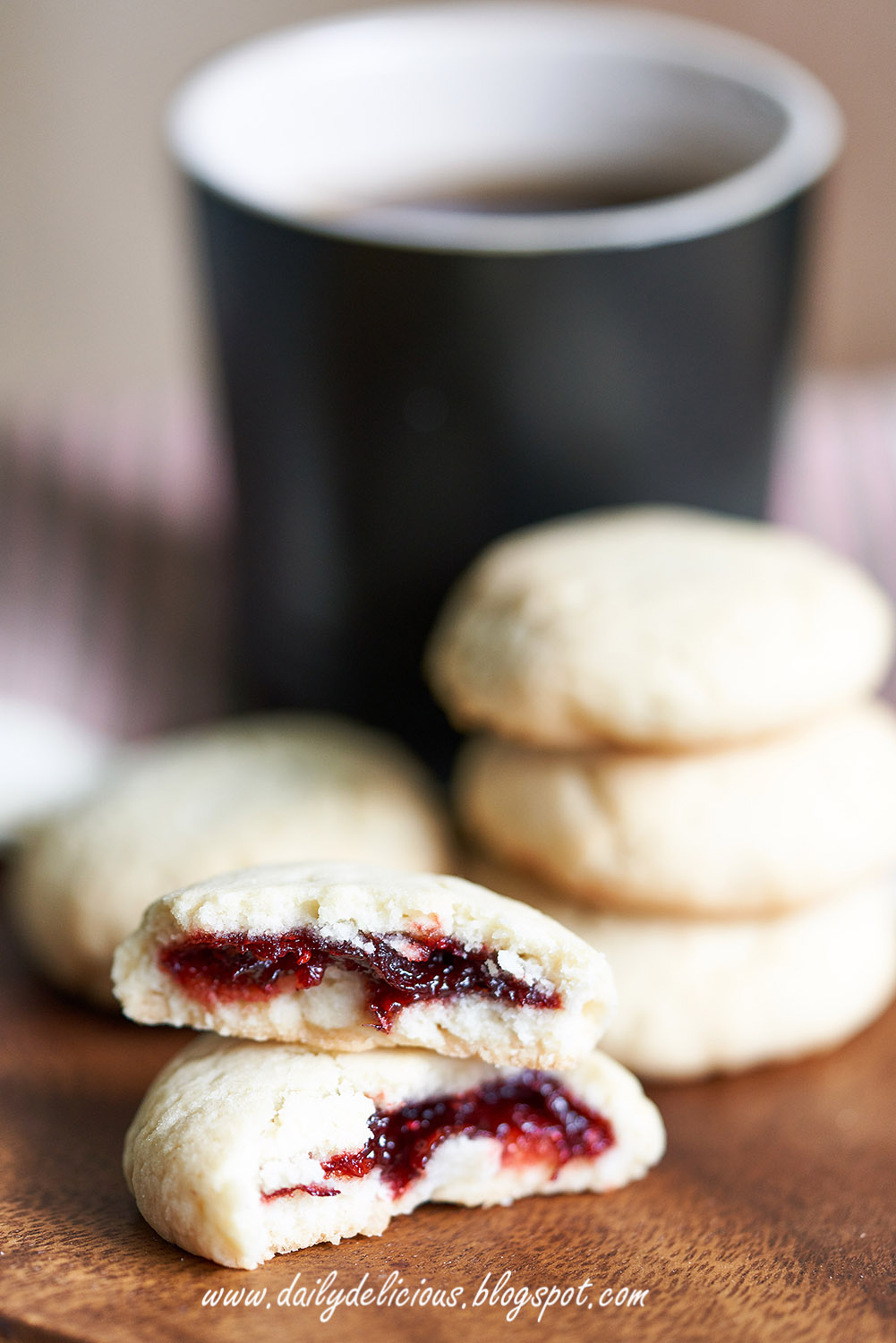 dailydelicious Jam filled cookies