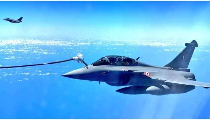 Rafale vs Chinese J-20 : क्या चीन का नकली लड़ाकू विमान भारत के राफेल की बराबरी कर पाएगा