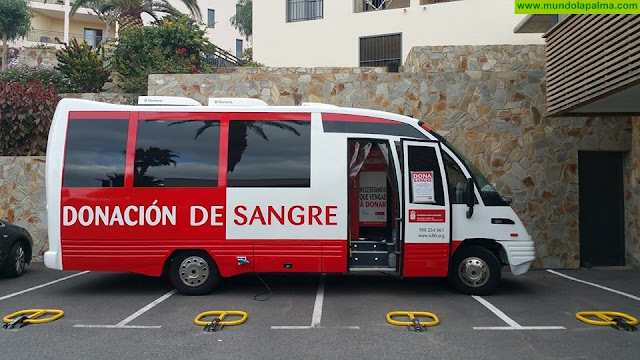 Las unidades móviles del ICHH continúan recorriendo Canarias para promocionar la donación de sangre