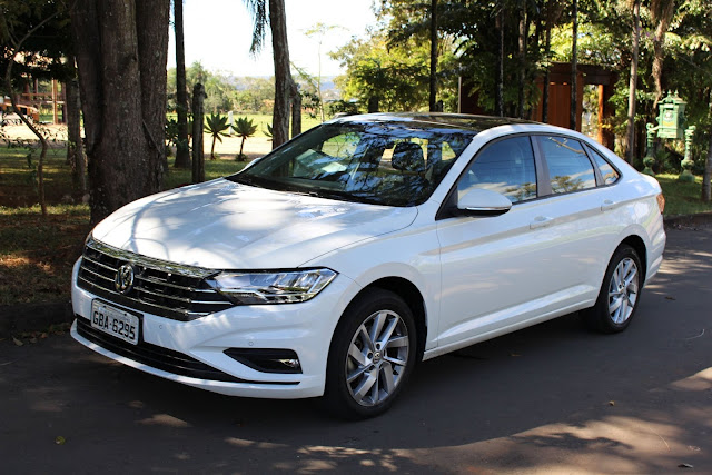 VW Jetta Comfortline 250 TSI 2019