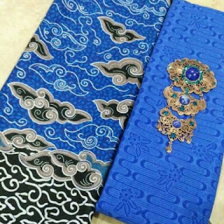 Kain Batik dan Embos 203 Pekalongan motif Mega Mendung Biru