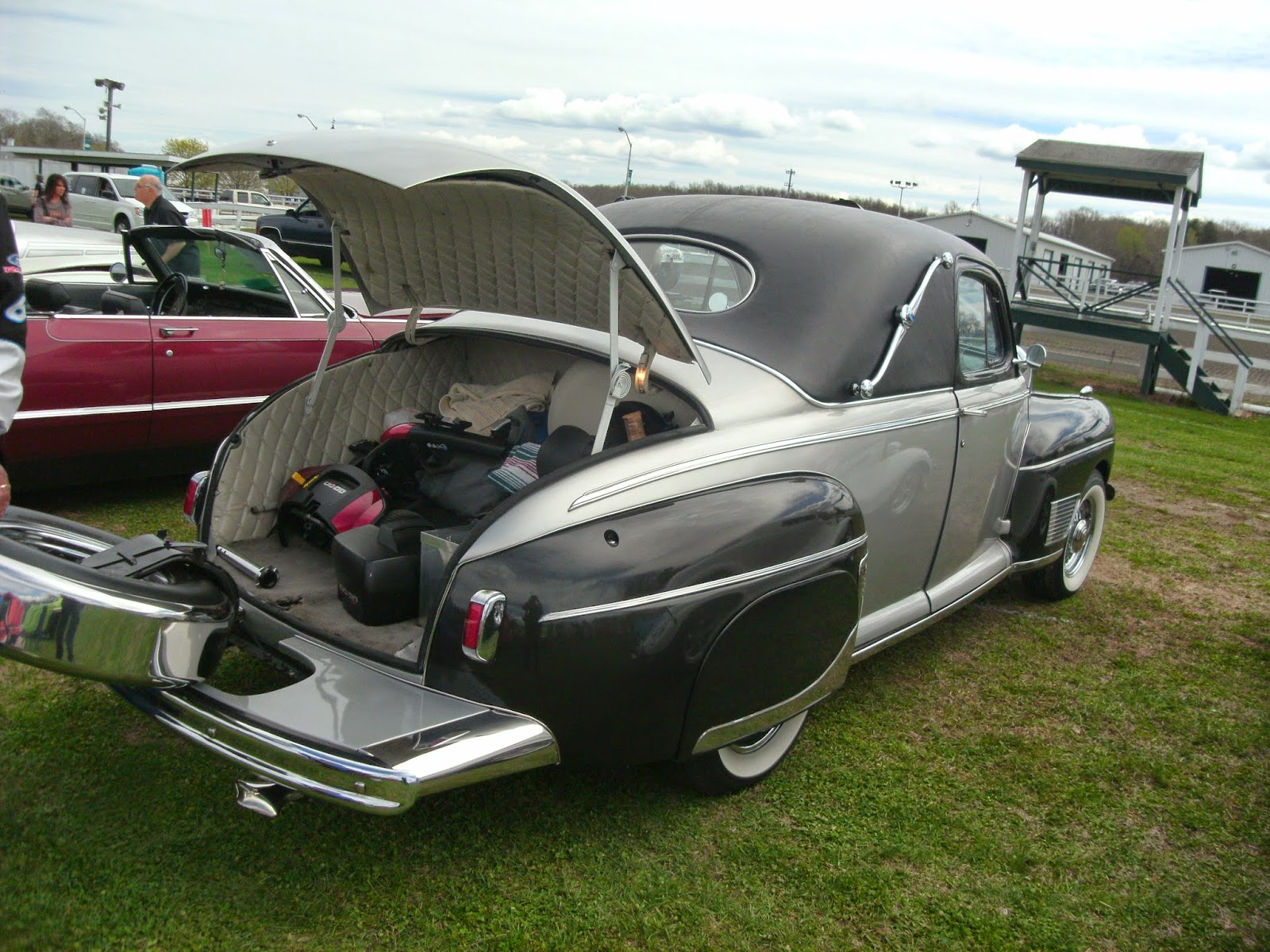 CARHUNTER RHINEBECK CAR SHOW