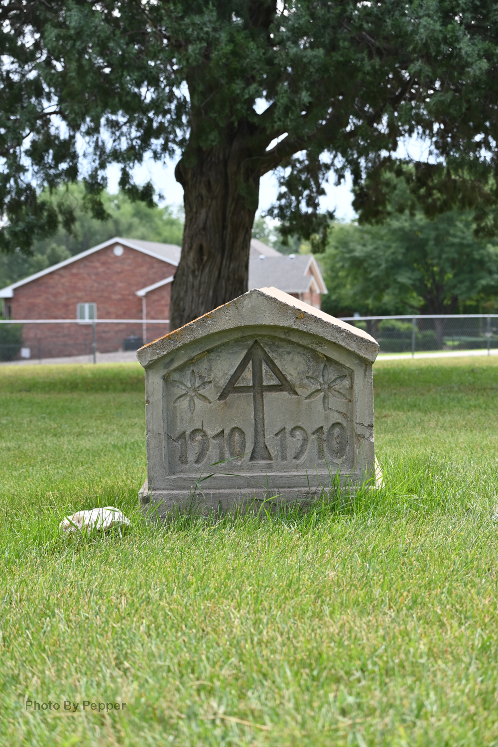 Little House on Wheels Loveland Cemetery, Loveland Colorado