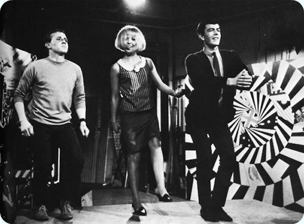 Bell Street: Dancing Mods