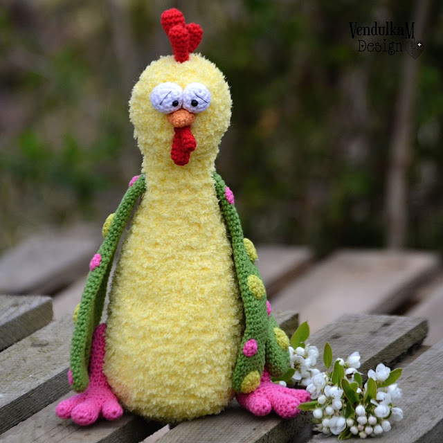 Happy hen by Vendula Maderska, crochet pattern