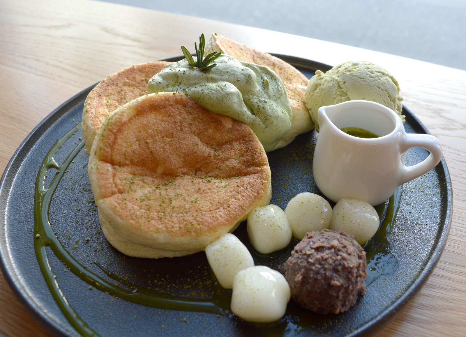 Trying Souffle Pancakes at Fufu Pancake Cafe in Vancouver