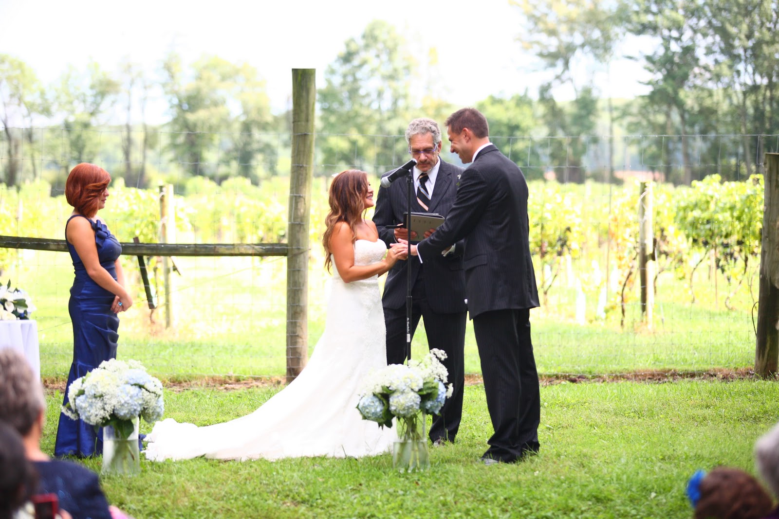 EMILY'S CATERING A Wedding at Unionville Vineyards