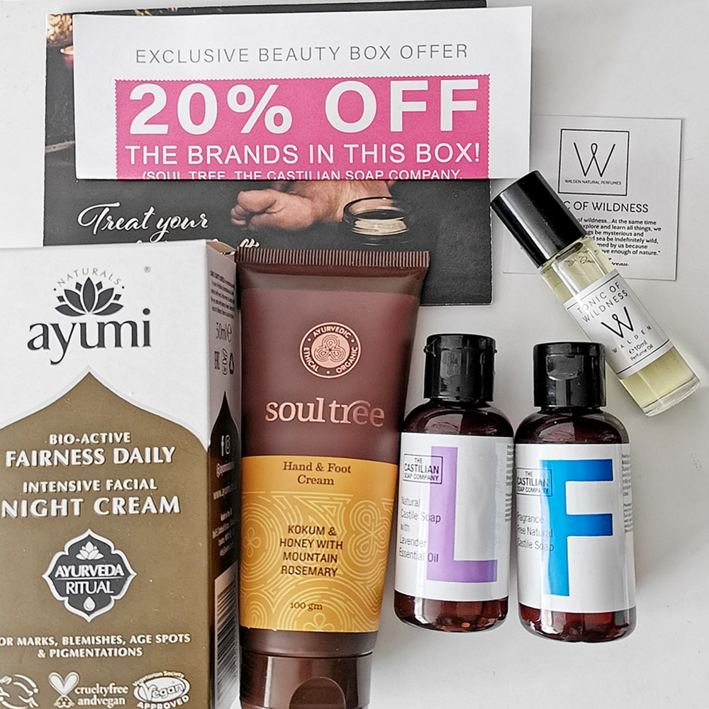 lovelula beauty box december 2020 beauty box