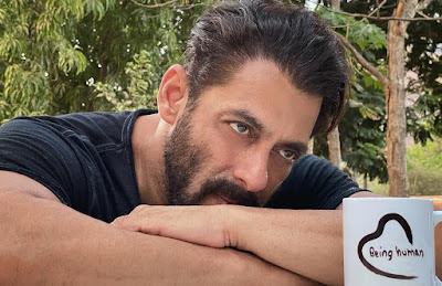 5 Bollywood Celebs Who are very Popular on Twitter