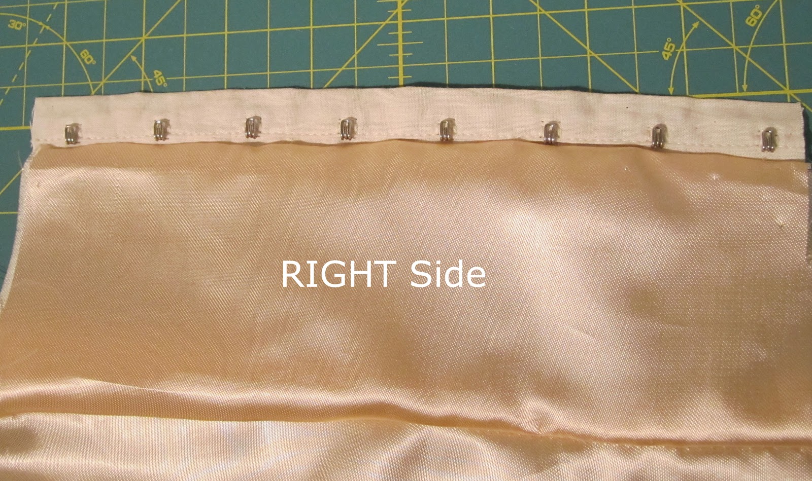 How to sew hook and eye, Method to stitch hook and eye