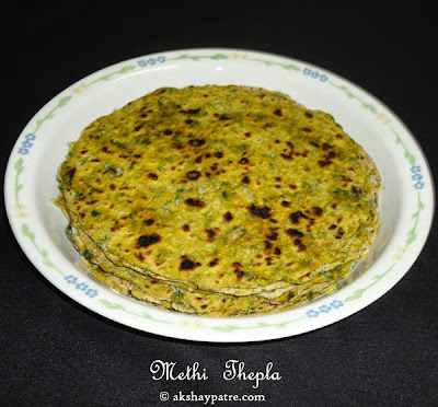 shallow fried methi thepla