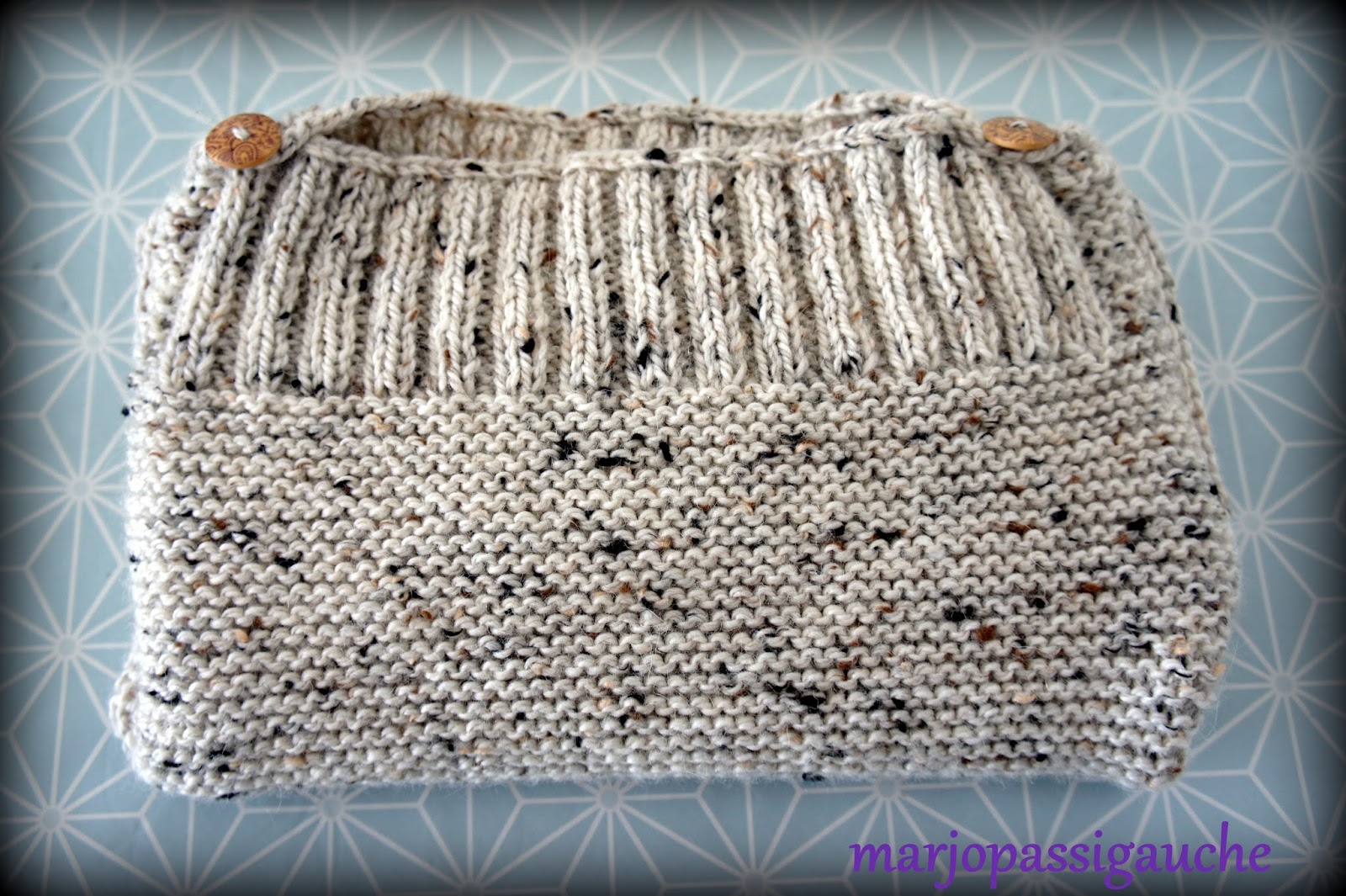 marjo pas si gauche !: Modèle gratuit de pull pour bébé adapté aux