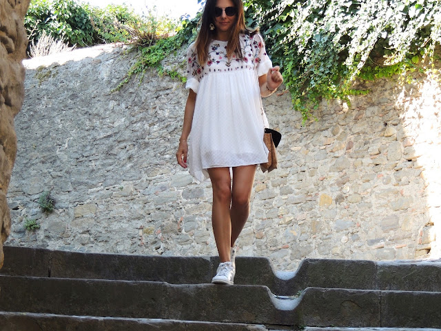 BRODERIES - Nana et compagnie