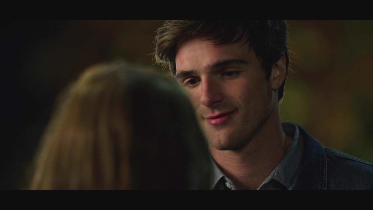 Films Et Séries Tv Avec Jacob Elordi ausCAPS: Jacob Elordi shirtless in The Kissing Booth 2
