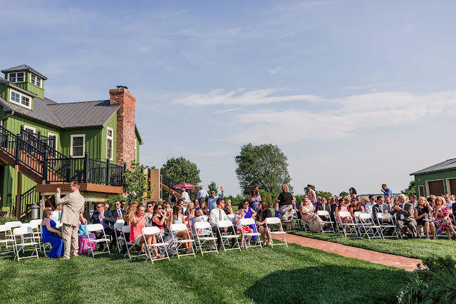 Thousand Acre Farm Wedding | Photos by Heather Ryan Photography