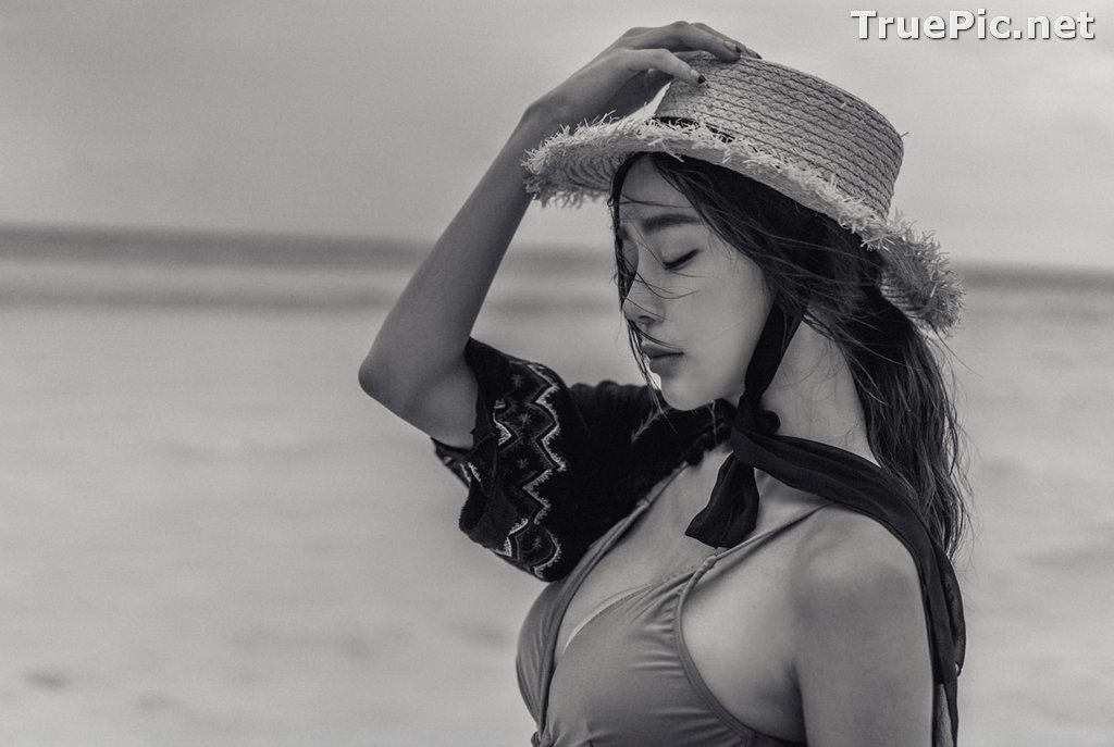 Image Korean Fashion Model - Hyun Kyung - Warm Brown Monokini - TruePic.net - Picture-13