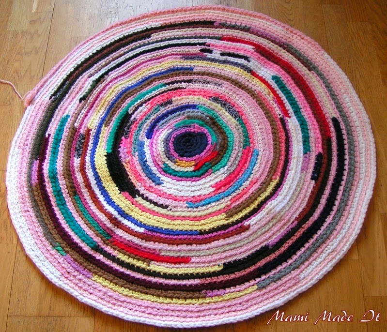 I-cord Rug - Teppich aus Strickschnüren