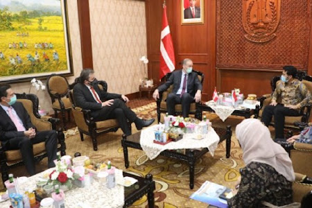    Denmark explores cooperation and investment in East Java