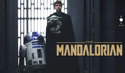 Póster The Mandalorian, temporada 3: Grogu y Luke armando un sable de luz