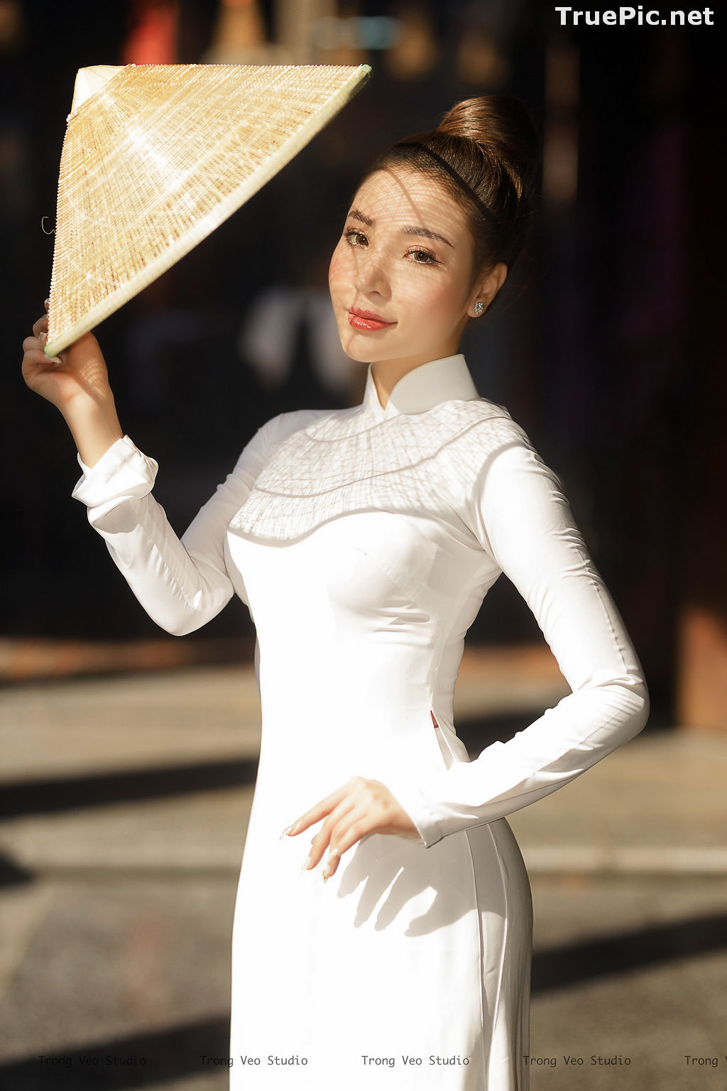 Image The Beauty of Vietnamese Girls with Traditional Dress (Ao Dai) #2 - TruePic.net - Picture-47