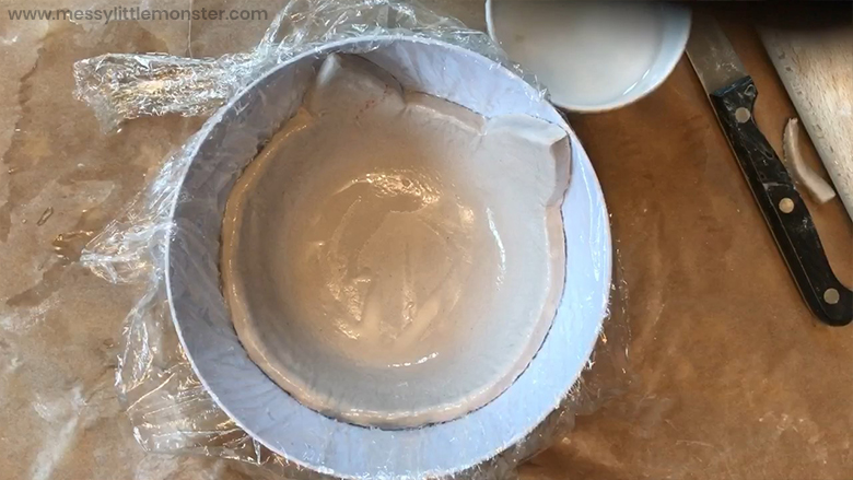 How to make a clay bowl