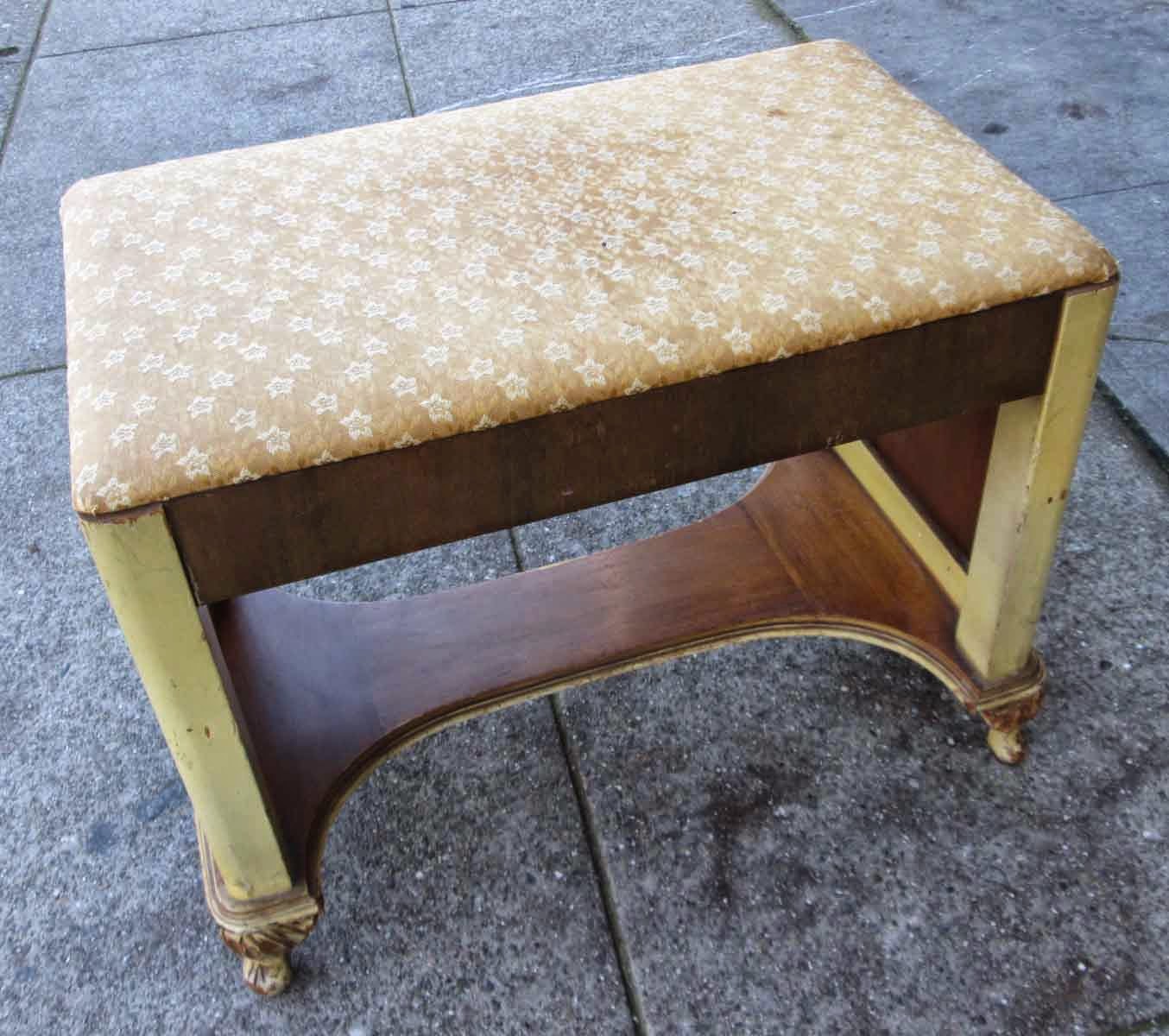 UHURU FURNITURE & COLLECTIBLES SOLD Vintage Vanity Bench 30