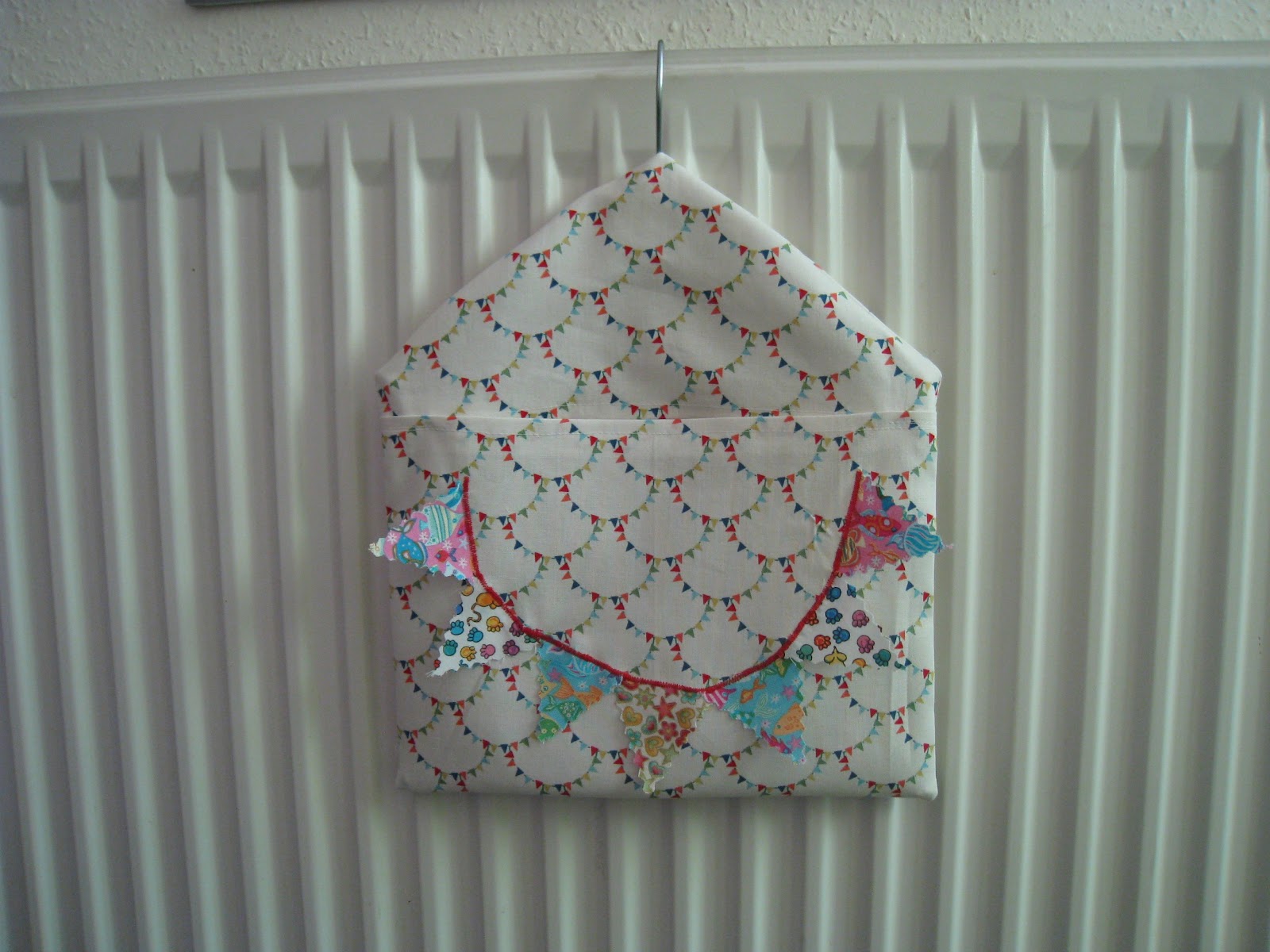 RosMadeMe Cleaning Up The Act Peg Bag and Used Carrier Bag Tutorial